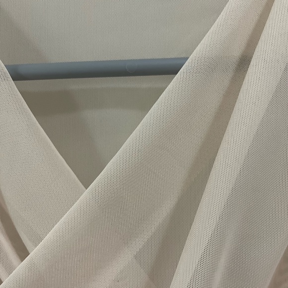 Cream top - Picture 5 of 7